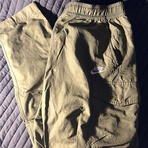Men’s XL Nike cargo pants
